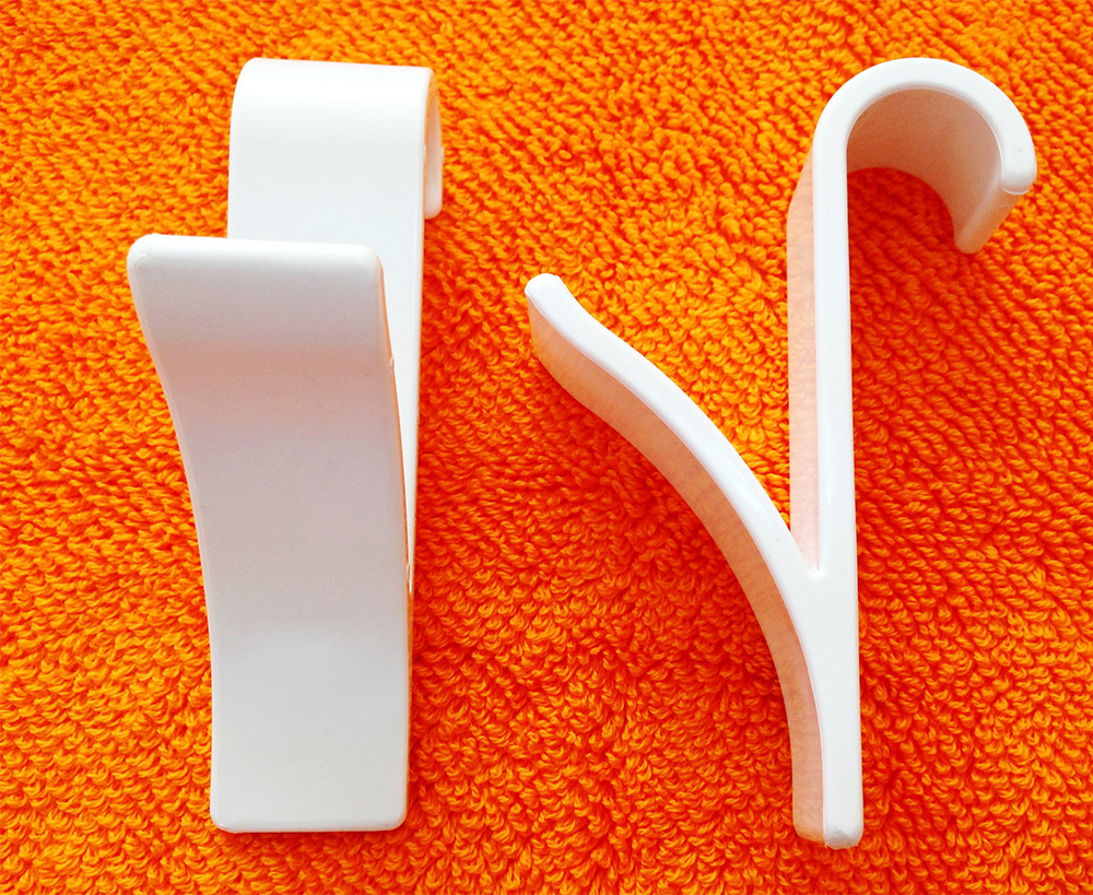 Kukice za peškire i radijator B22 set 4 komada, bele