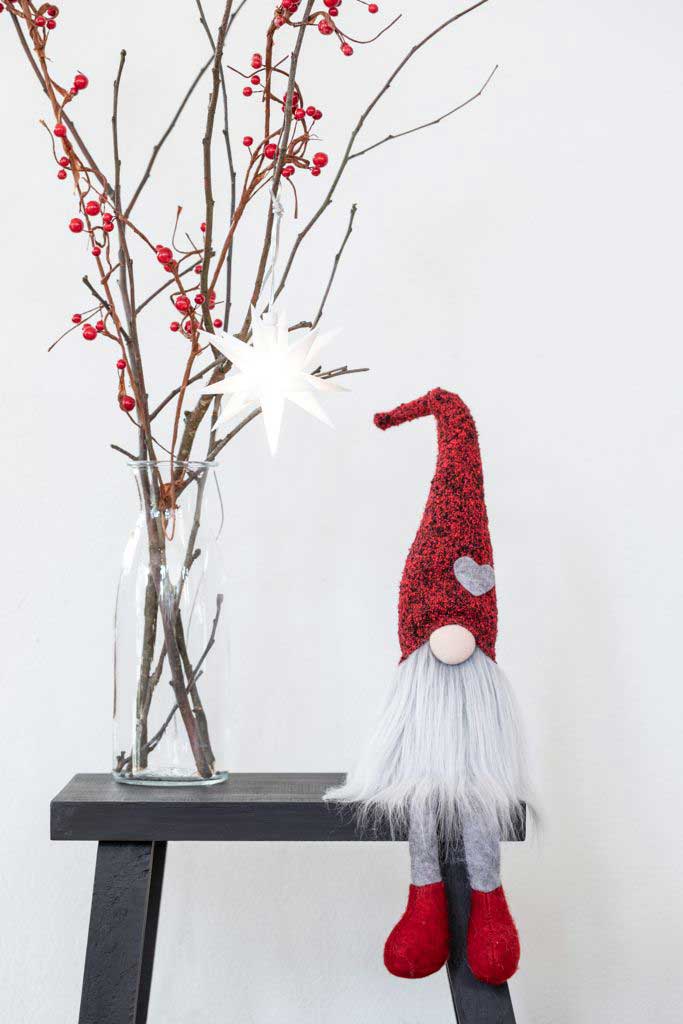 Novogodišnji Vilenjak Zuma u Sedećem Položaju - Visina 53 cm