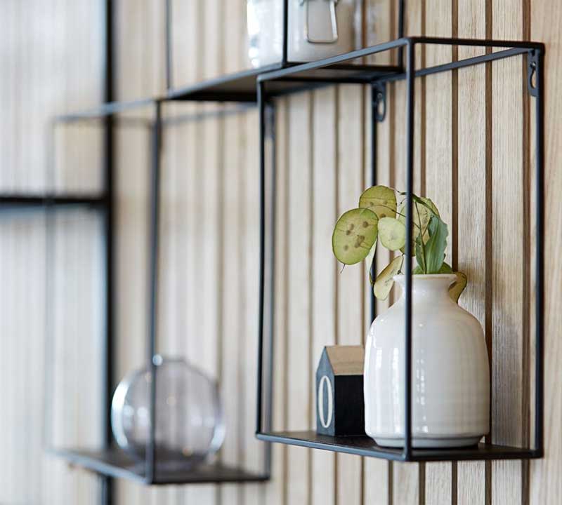 Zidne police Cubico 2kom.