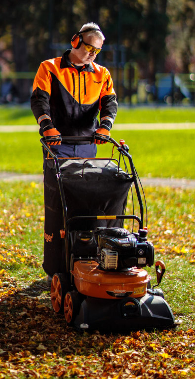 Motorni samohodni duvač-usisivač lišća Villager VPTC 8520