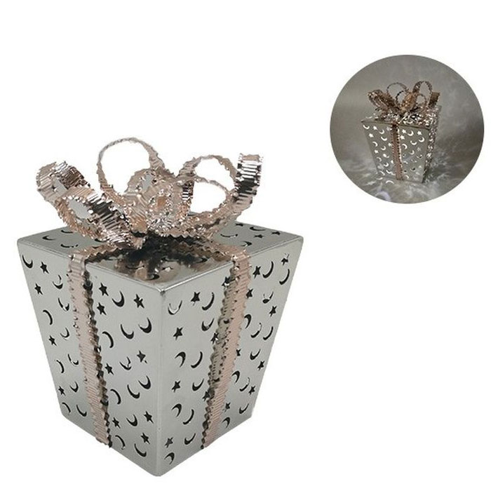 Novogodišnja i božićna dekoracija Svetlucavi poklon srebrni 16cm