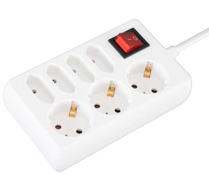 Produžni kabl sa 7 utičnica 1.5m 3.5kW NV17/WH