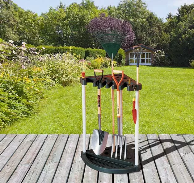 Ugaoni držač za baštenski alat Keter CU 230826