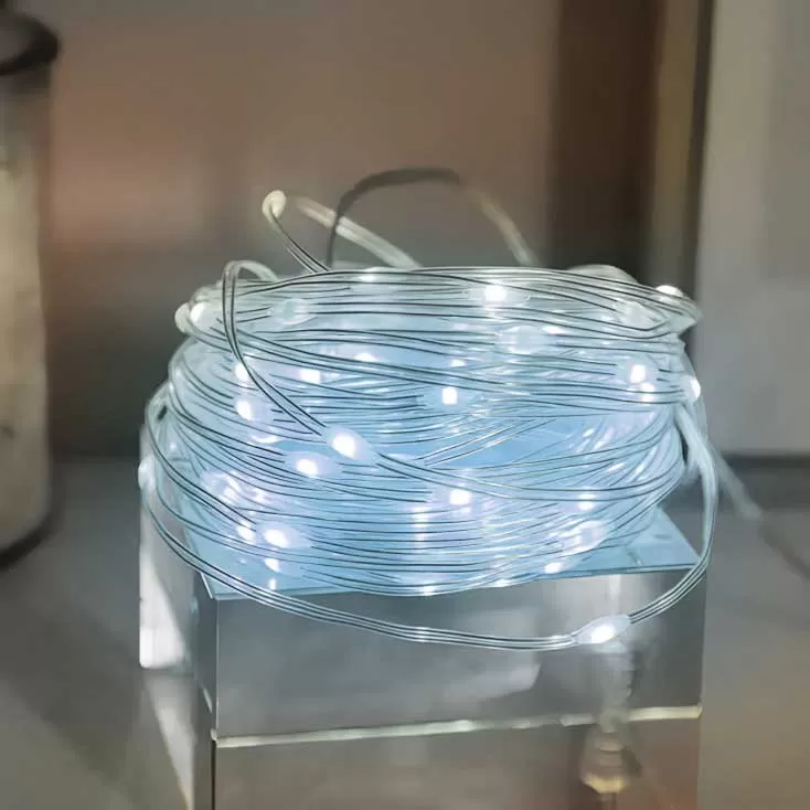 Svetleći niz sa 1000 hladno belih LED dioda 70m