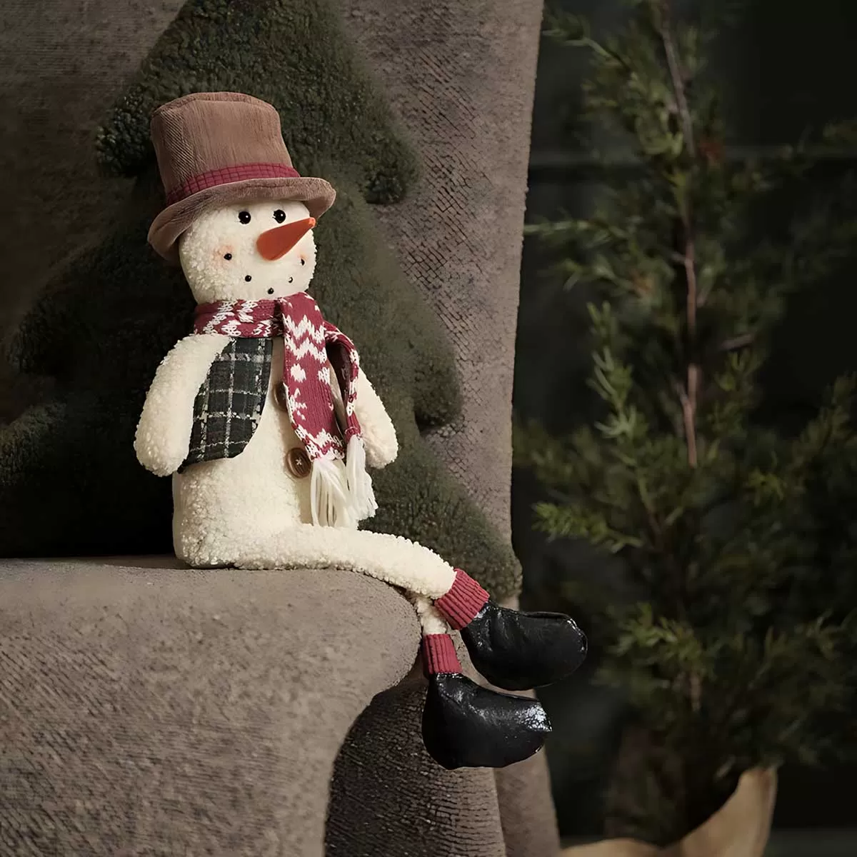 Sneško koji Sedi - Božićna Dekoracija visine 45 cm