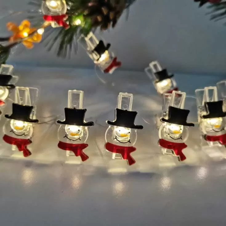 LED Svetleći niz na baterije Sa štipaljkama Sneško Belić 0.9m