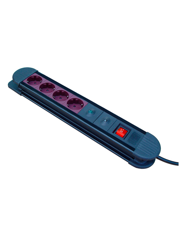 Četvorostruka utičnica s prednaponskom zaštitom, 3 m 