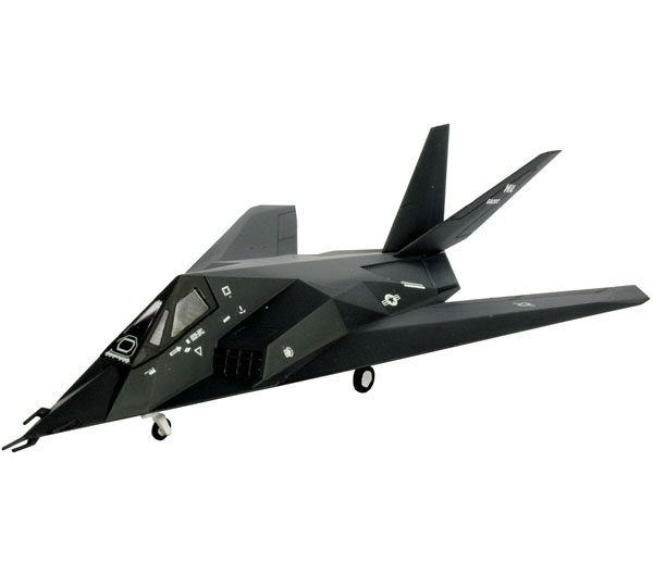 Revell maketa Avion F-117A Stealth Fighter RV04037/030