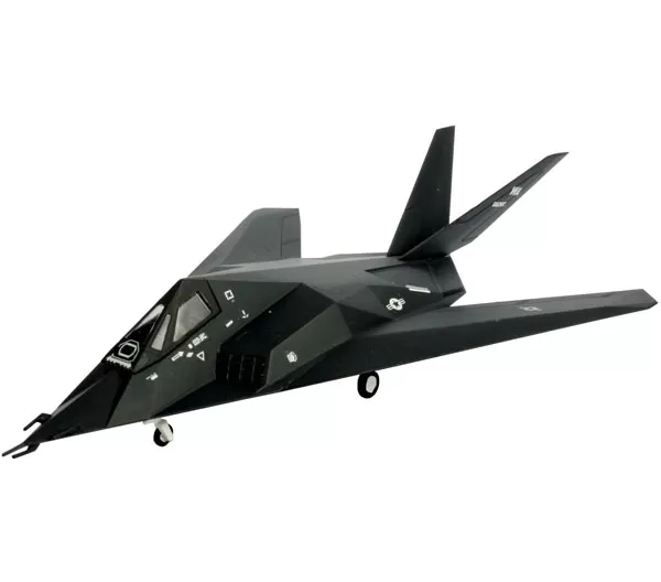 Revell maketa Avion F-117A Stealth Fighter RV04037/030