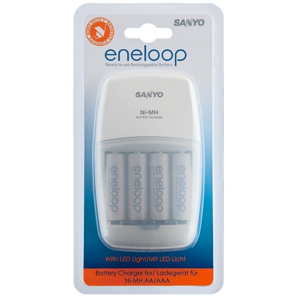 Sanyo punjač sa 4 AA Eneloop baterije MQN09-E4-3UTG 18277E