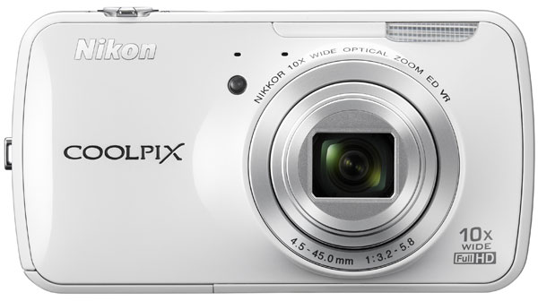 Nikon Digitalni Fotoaparat CoolPix S800c Beli 16986