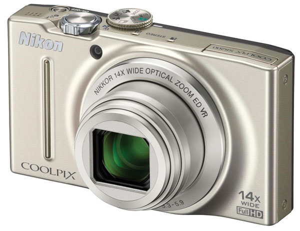 Nikon Digitalni Fotoaparat CoolPix S8200 Silver 16684
