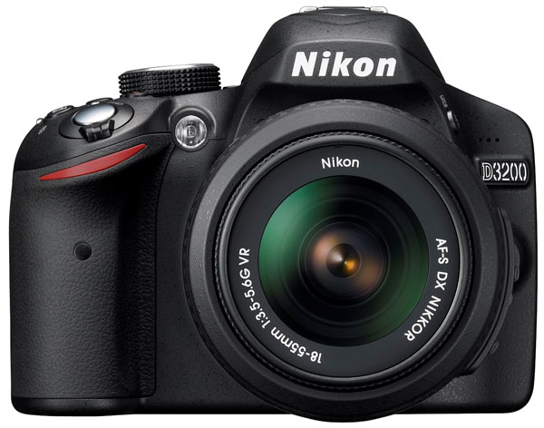 Nikon SLR fotoaparat D3200 Crni + objektivi 18-55VR i 55-200VR
