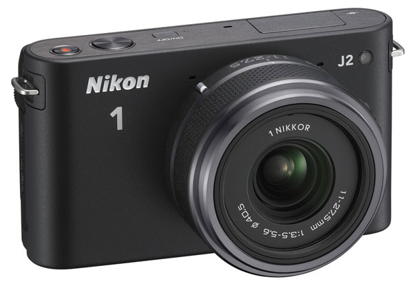 Nikon 1 digitalni fotoaparat sa zamenljivim objektivima J2 Crni set sa objektivom 11-27.5mm