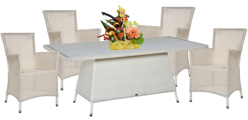 Garnitura Od PP Ratana Lucrezia Vanila White 4 Fotelje + Sto