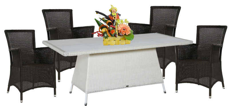 Garnitura Od PP Ratana Lucrezia Java Brown 4 Fotelje + Sto Vanila White