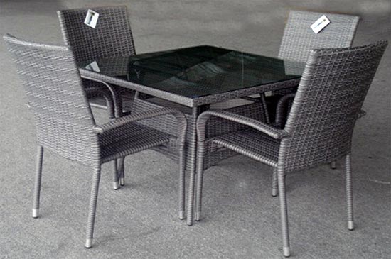 Garnitura Od PE Ratana Arganil - 4 Stolice i Sto