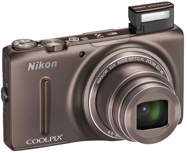 Nikon Digitalni Fotoaparat CoolPix S9500 bronza