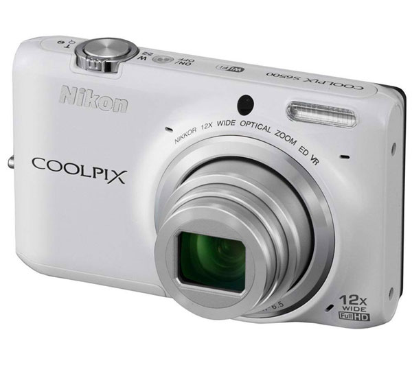 Nikon Digitalni Fotoaparat CoolPix S6500 bela