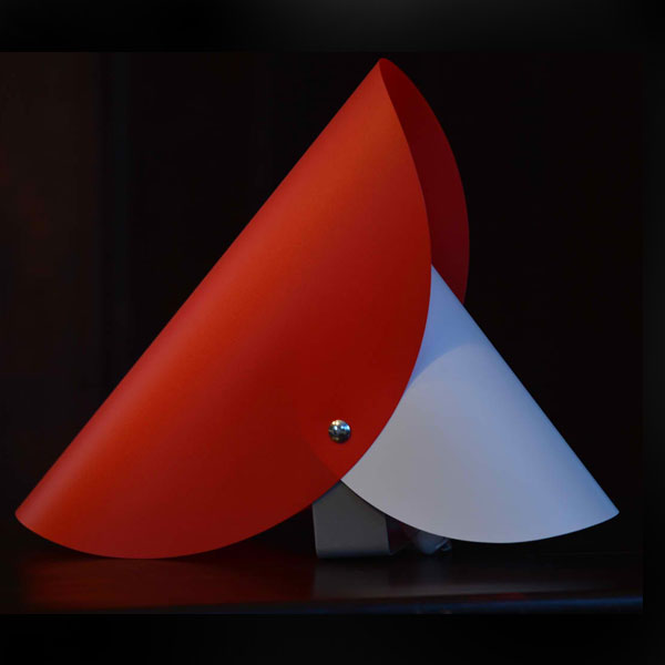 Dekorativna lampa sa 3 PVC abažura crvena-plava E14