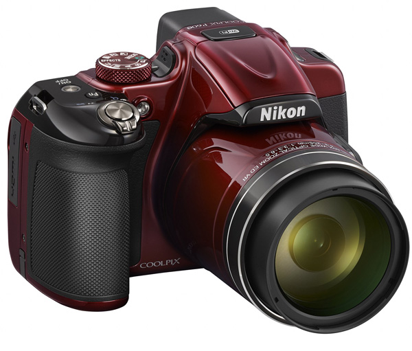 Nikon Digitalni Fotoaparat CoolPix P600 WiFi Red