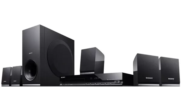 Kućni bioskop Sony DAV-TZ140.CEL