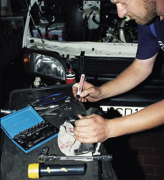 Industrijski permanent marker E-8300 08M8300