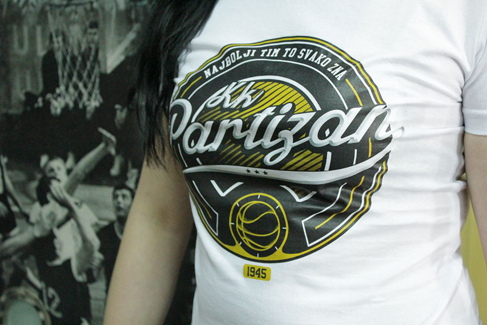 Ženska Majica Najbolji Tim To Svako Zna - S - KK Partizan