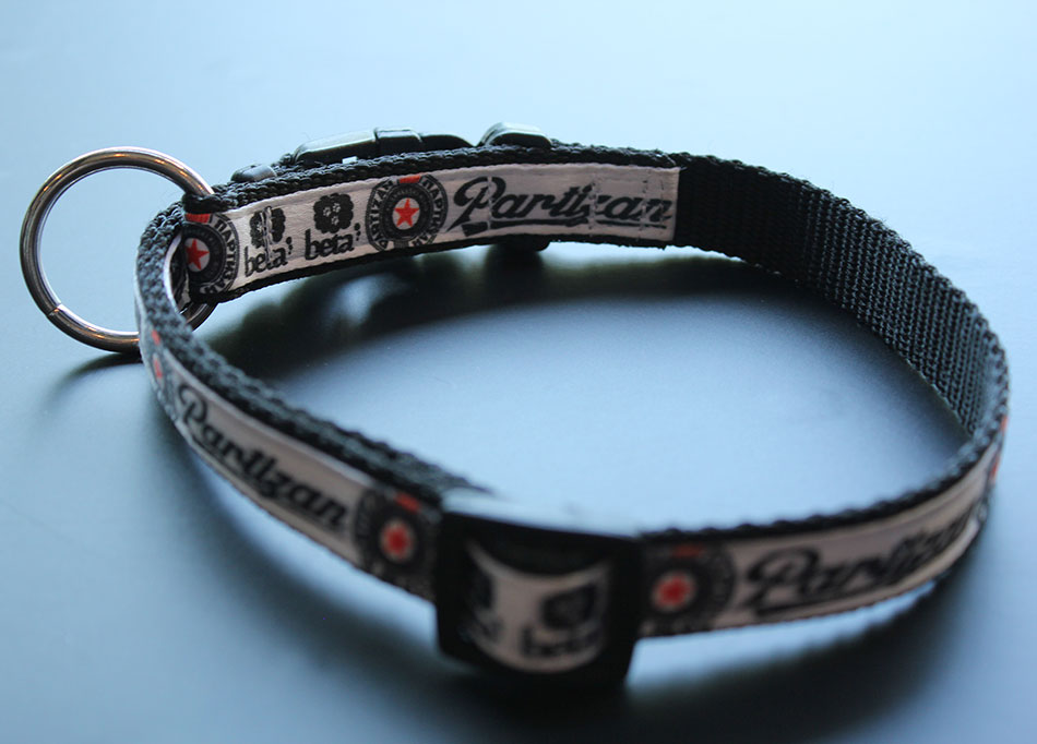 Ogrlica za pse Beta i KKP bela 20mm