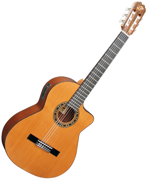 Ozvučena studijska gitara Admira Malaga-EC