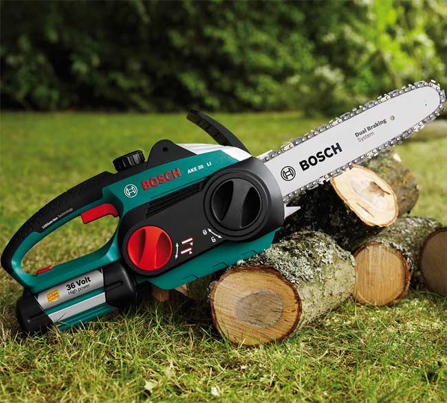 Bosch Akumulatorska testera za drva AKE 30 Li 0600837100