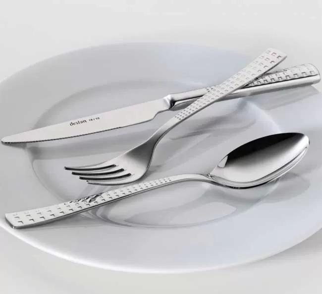 Escajg Destan Zumurut 18 delova ZM019