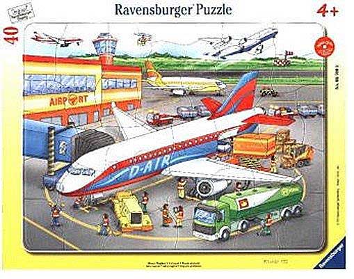Ravensburger puzzle 40 delova - Na aerodromu 06700 - Image 1