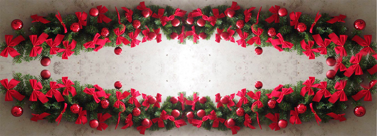 Novogodišnja Girlanda Sa Kuglama i Mašnama - 15 m