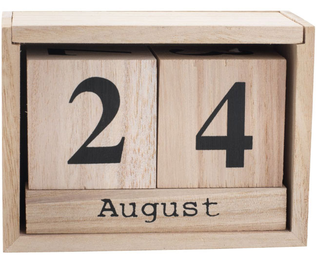 Stoni drveni kalendar Mat