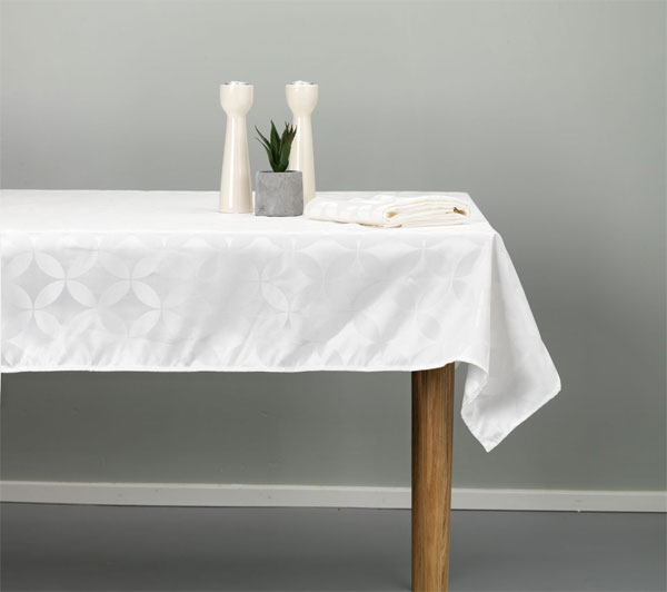 Stolnjak Sogi 140x220+10 salveta