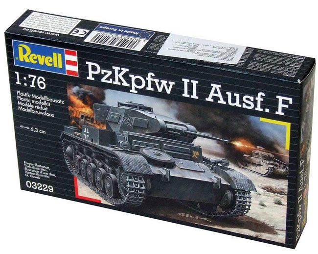 Revell maketa Borbeno vozilo PzKpfw II Ausf.F RV03229/025 - Image 1