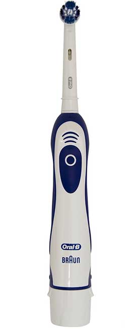 Oral-B Advance Power četkica na baterije 500270