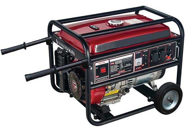 Benzinski agregat za struju Womax W-SZ 5000 - Image 1