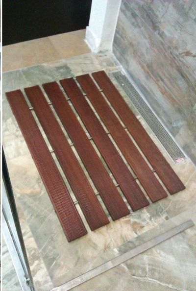 Podloga za kupatilo od tikovine 