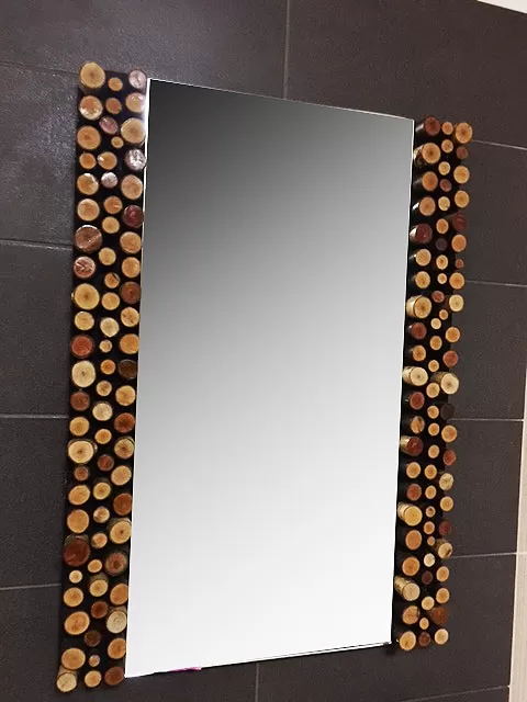 Ogledalo za kupatilo sa tikovinom sa dve strane