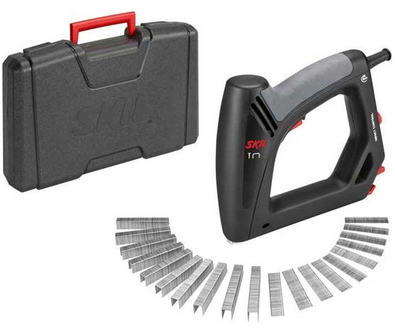 Skil električna heftalica za klamerice i eksere 8200AC