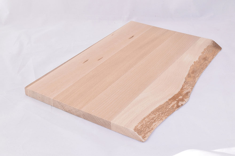 Daska sa prirodnom ivicom od drveta bukve 