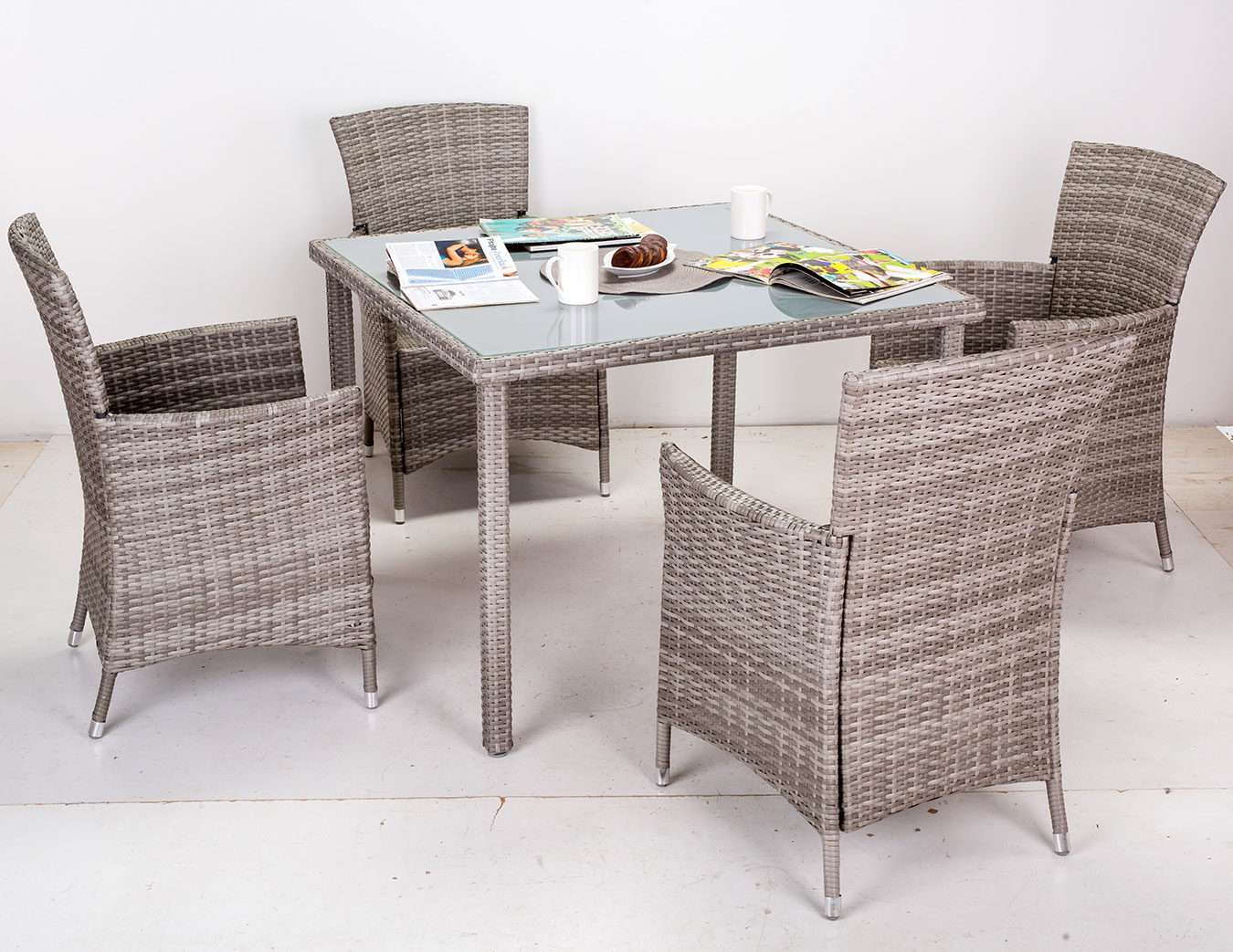 Garnitura Jonas Grey - 4 Fotelje i Sto Sa Staklom - Wicker Ratan