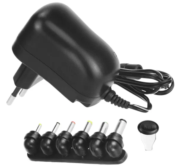 Univerzalni strujni ispravljač sa više nastavaka 3-12V UIS-12