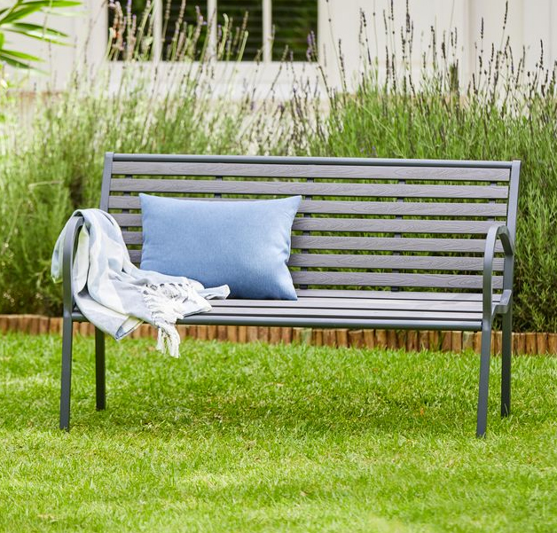 Baštenska klupa Laura