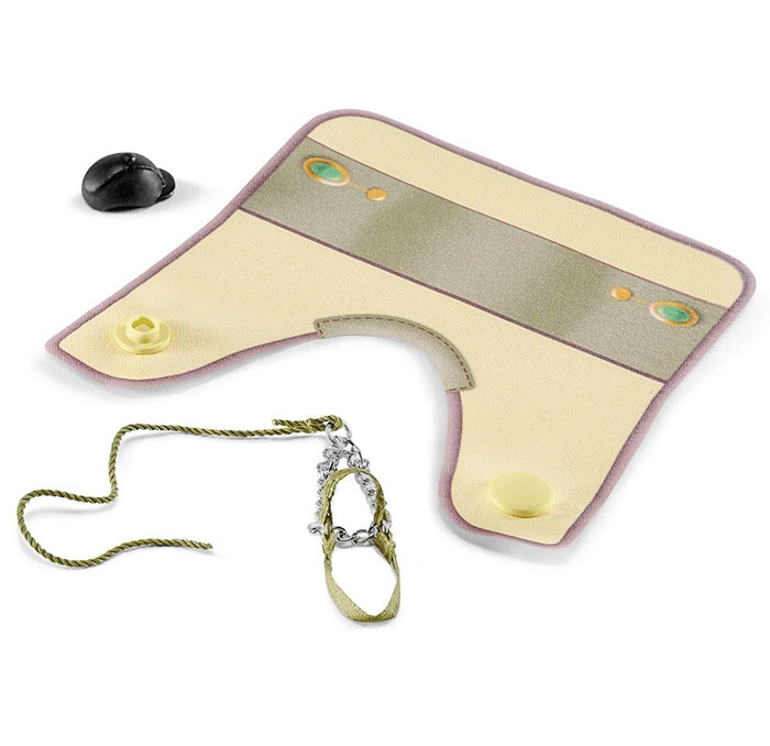 Schleich Figure Konji - Oprema - Ćebe i uzde za konja i kaciga za jahača 42462