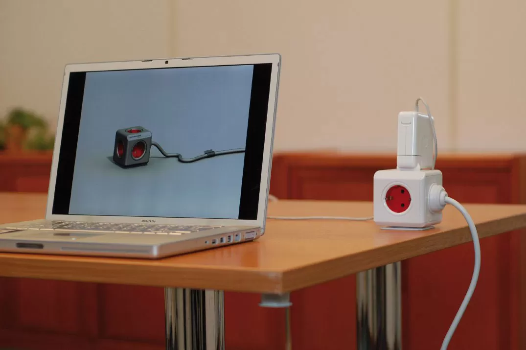 PowerCube Produžni kabl sa 5 šuko utičnica 1.5m