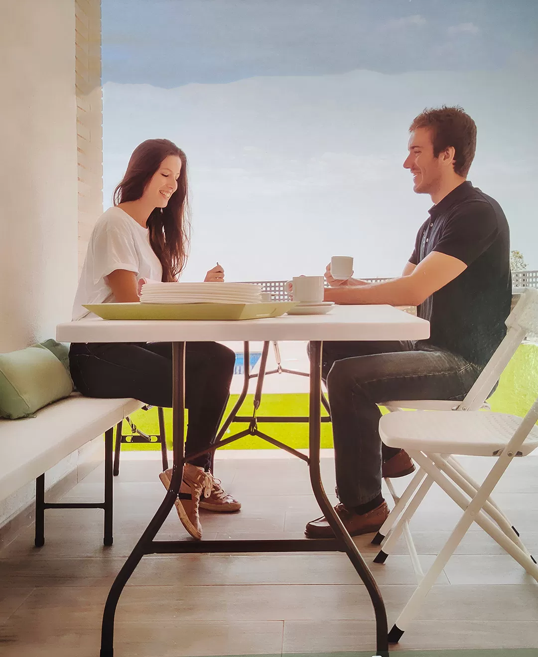 Veliki sklopivi baštenski sto 182cm sa metalnom konstrukcijom