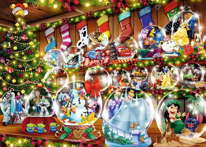 Ravensburger Puzzle slagalica 1000 delova Disney Snežne kugle